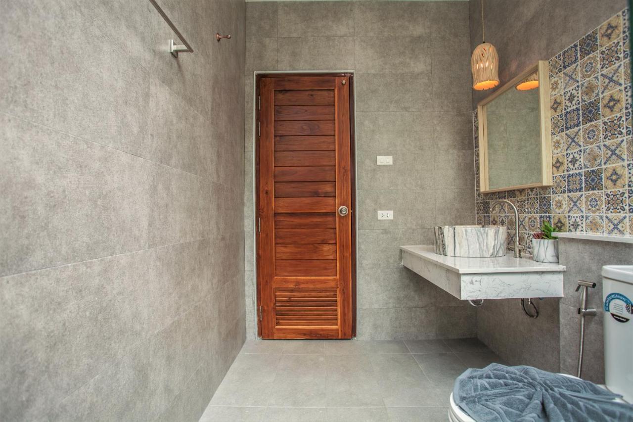 The Mantra Navi Hotell Ko Lanta Eksteriør bilde