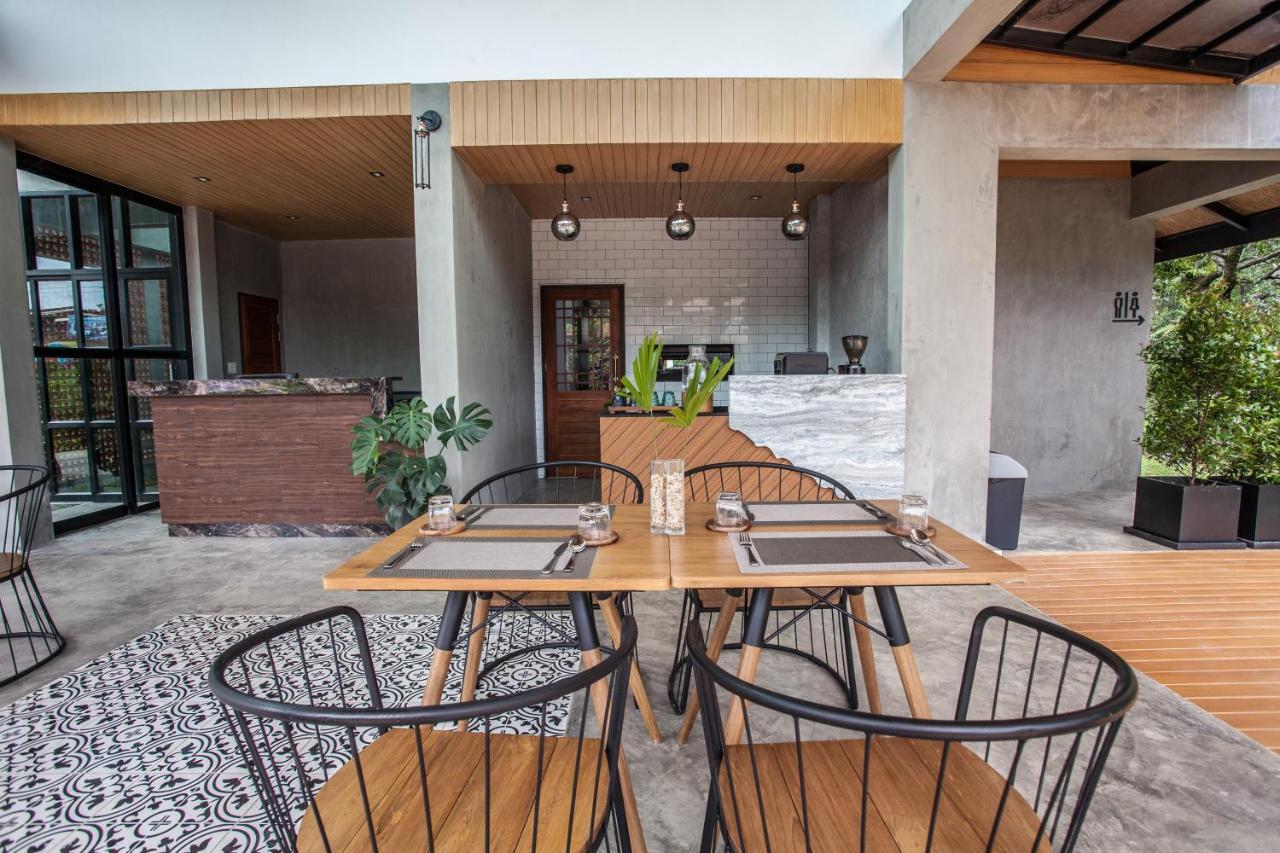 The Mantra Navi Hotell Ko Lanta Eksteriør bilde